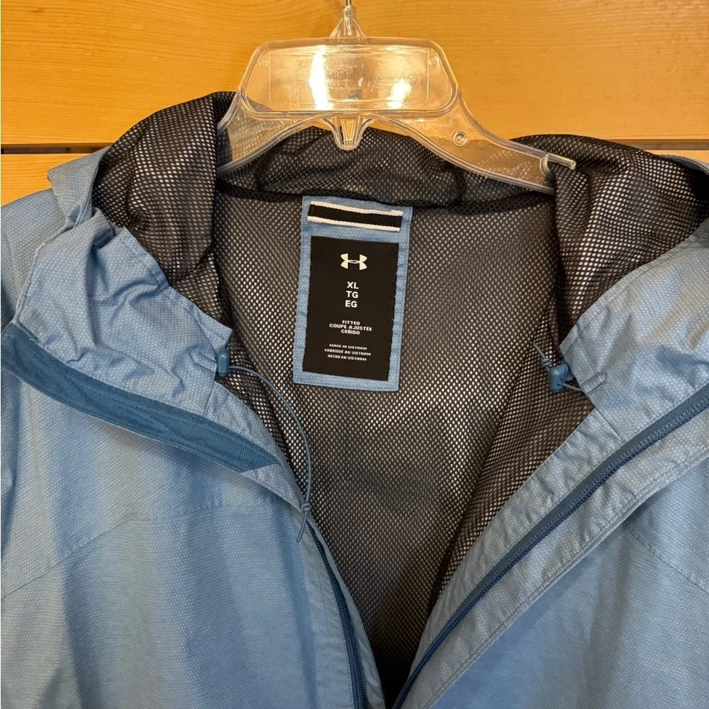 Under Armour Men Blue Hooded Windbreaker Jacket XL Lightweight Zip Athletic
